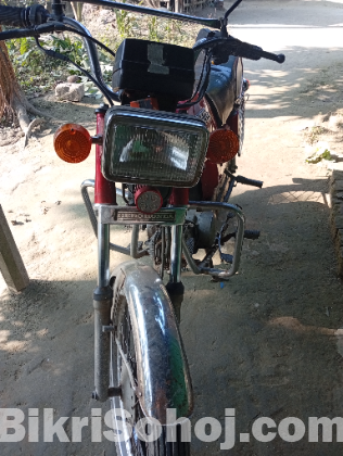 cd 100 গাড়িটি বিক্রয় করা হইবে